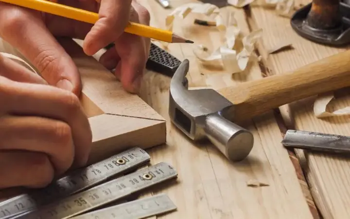 Carpenter in Mérida for Doors and Closets