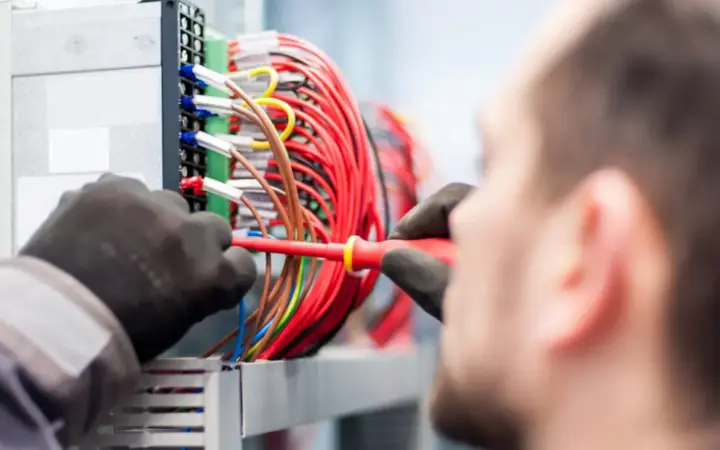 Electrician in Mérida for Homes and Businesses
